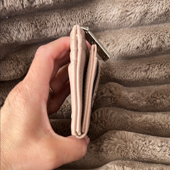 Anne Klein Elegant Pink Card Holder - Picture 5 of 9